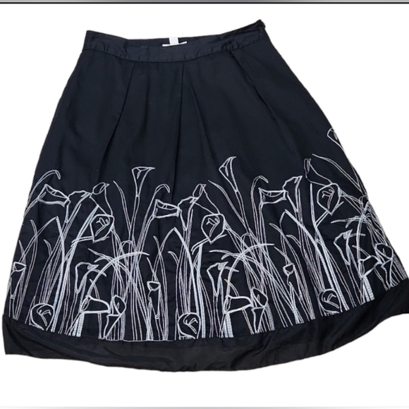 Coldwater Creek Calla Lily Embroidered Skirt - Picture 1 of 3